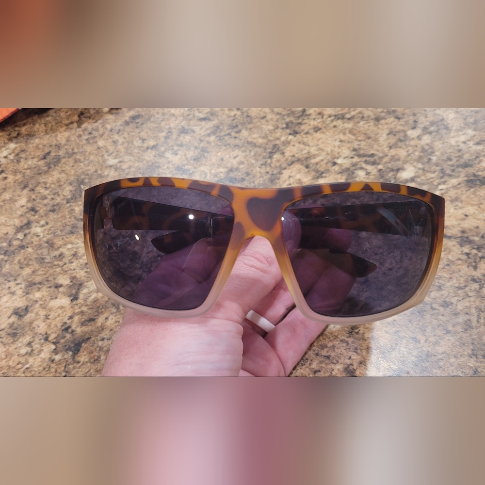 Dot Dash sunglasses in tortoise shell  , gently used but excellent condition